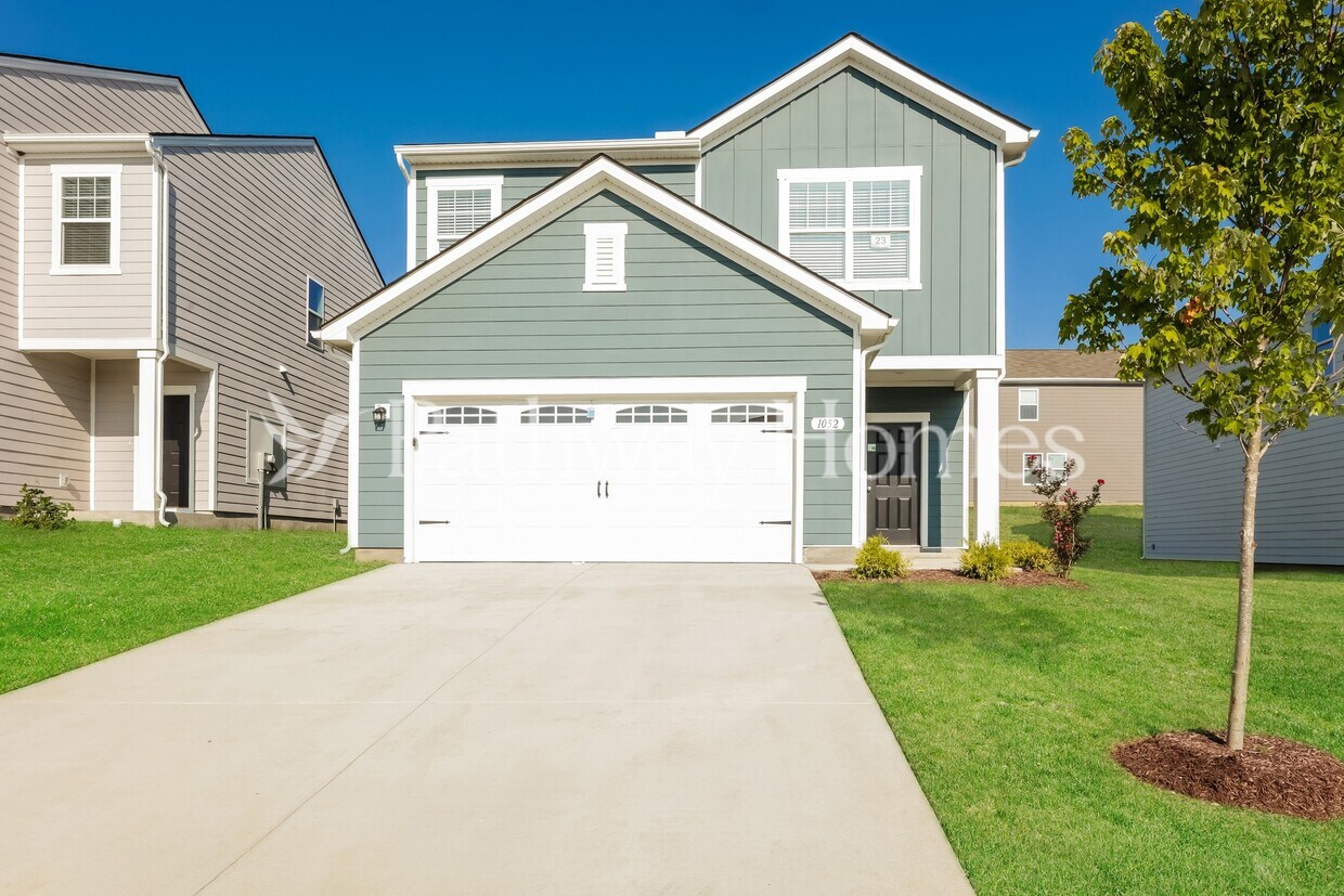 Foto principal - 1052 Large Poppy Dr