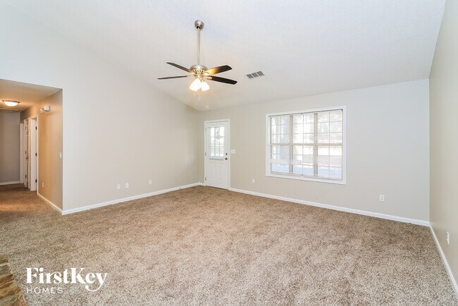 Building Photo - 5461 Quarters Way