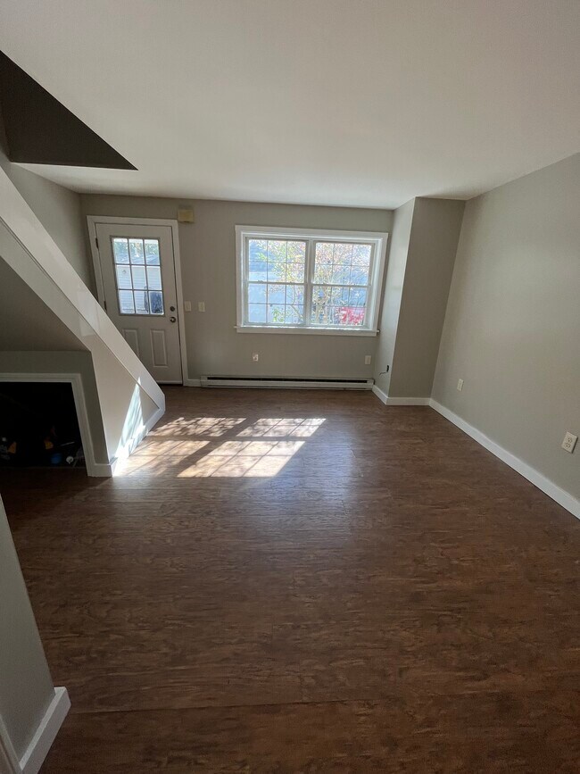 Foto del edificio - 46 Turnpike St