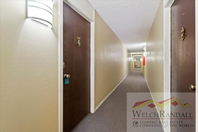 Foto del edificio - Beautifully Updated 2-Bedroom Condo in Murray