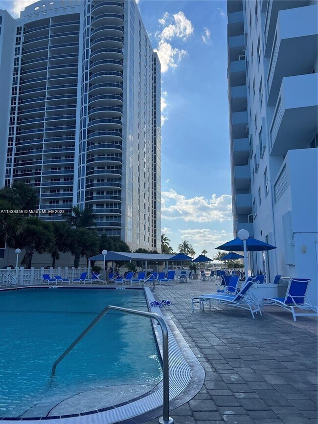 4250 Galt Ocean Dr Unit 11F, Fort Lauderdale, FL 33308 Condo for Rent