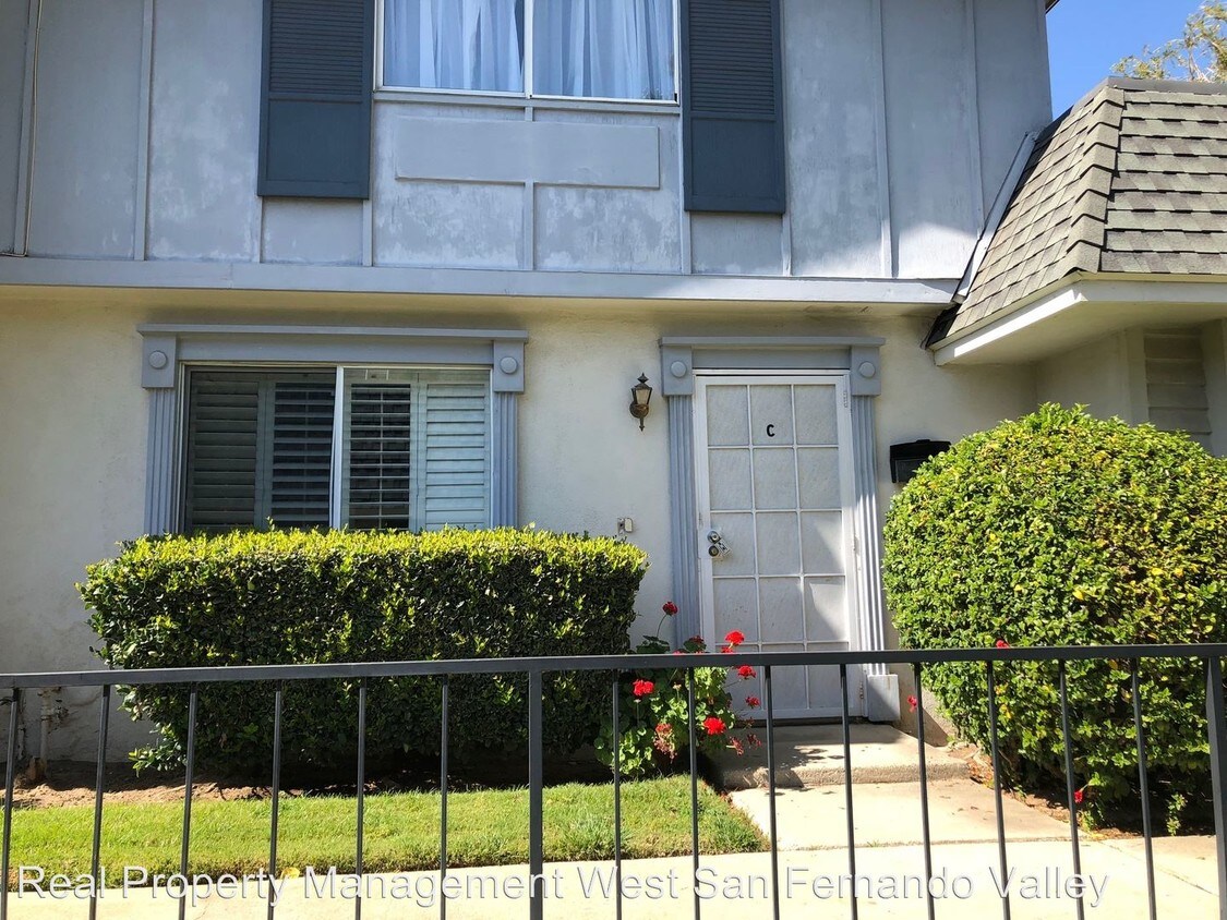 20734 Devonshire St, Los Angeles, CA 91311 House Rental in Los