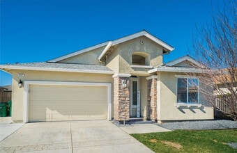 Building Photo - 3261 Rogue River Dr