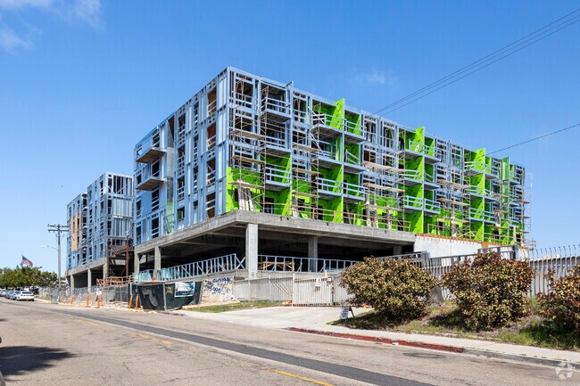 Foto del edificio - Paradise Senior Apartments