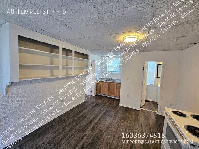 Building Photo - 48 Temple St