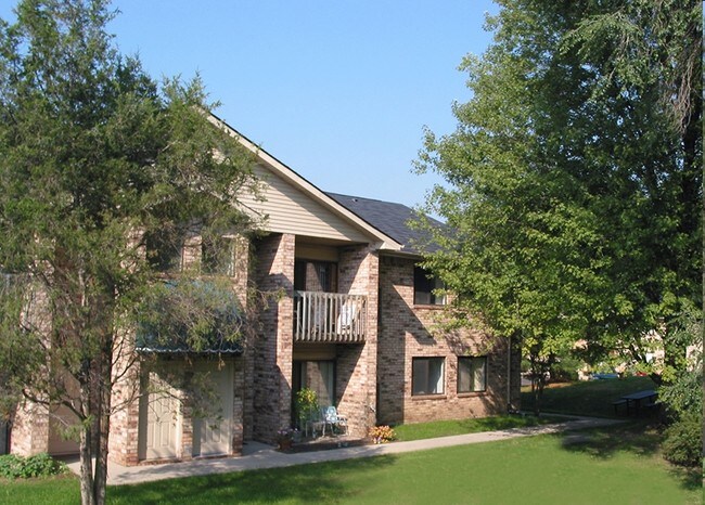 Curtis Creek - Curtis Creek Apartments