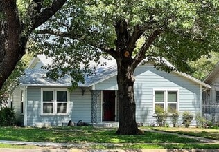 Building Photo - 1720 Grand Ave