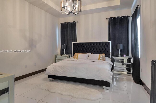 Foto del edificio - 8820 NW 155th Ter