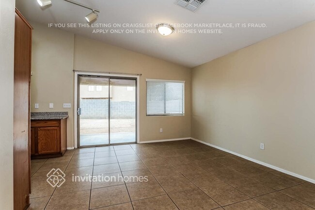 Building Photo - 1545 W Burgess Ln