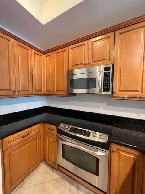 Building Photo - 7710 Lake Vista Ct