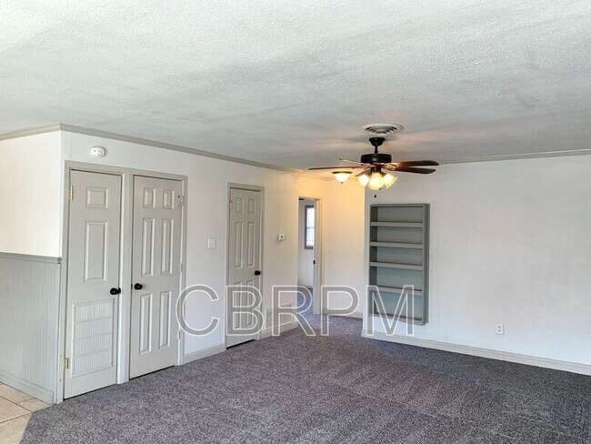 Foto del edificio - 4902 7th St