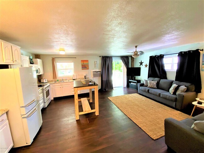 Foto del edificio - 3820 Ocean Beach Blvd