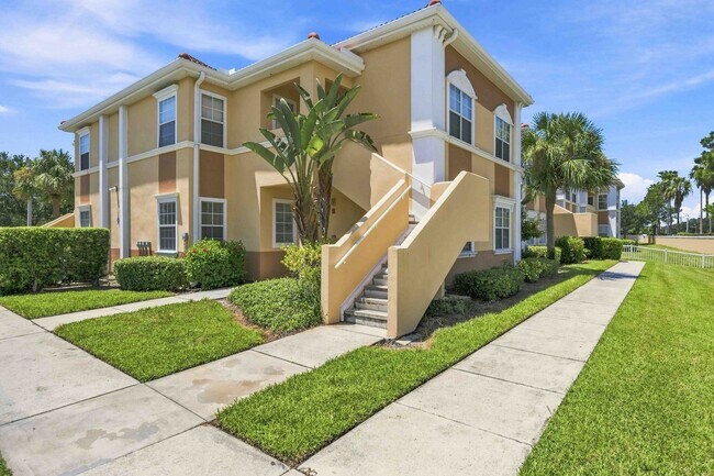 Foto del edificio - 1195 Villagio Cir