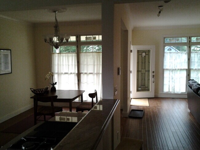 Foto del edificio - 121 3rd St