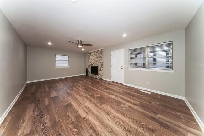 Foto del edificio - 609 Banner Ave