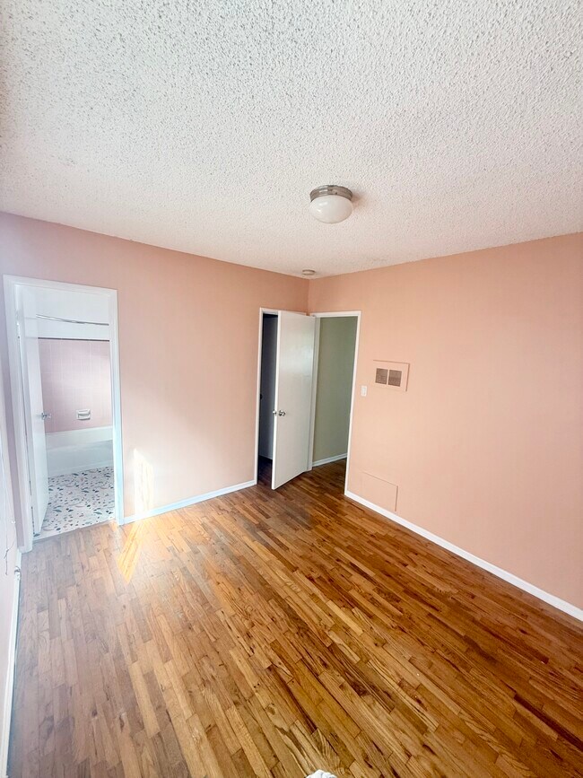 Dormitorio - 610 Pier Ave