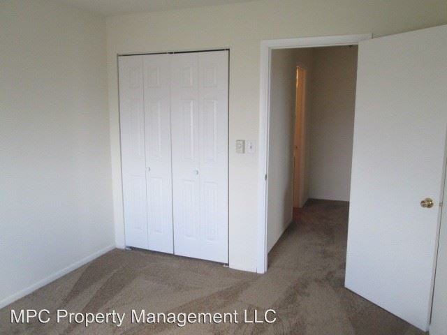 Building Photo - 8527-8549 12th Pl