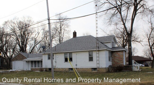 Foto del edificio - 3 br, 1 bath House - 2386 E Hill Rd