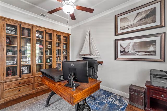 Foto del edificio - 2848 Amesbury