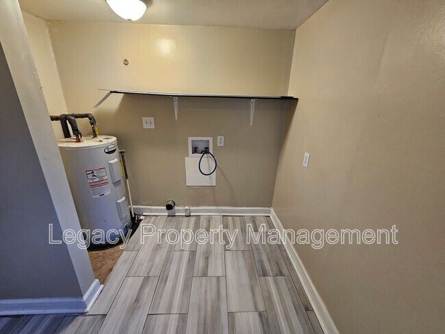 Foto del edificio - 1212 McCormick St