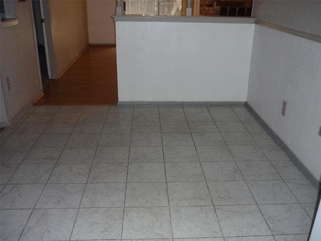 Building Photo - 6441 Old Mill Cir