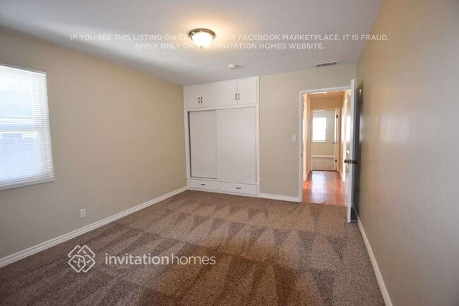 Building Photo - 333 S Walker Ave