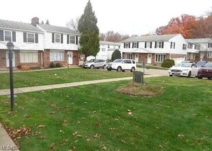 Building Photo - 6488 Ridge Rd