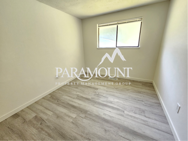 Foto del edificio - Remodeled 3 bedroom 2 Bathroom!