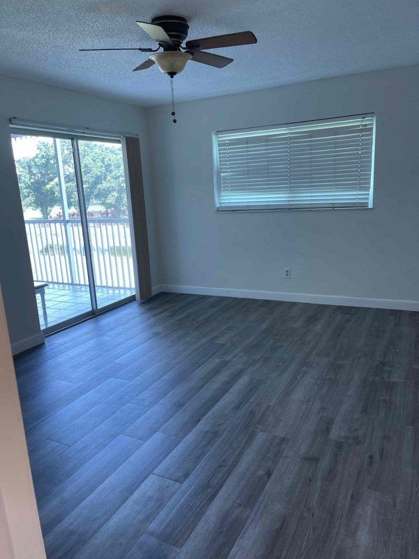 Building Photo - 5651 Rattlesnake Hammock Rd