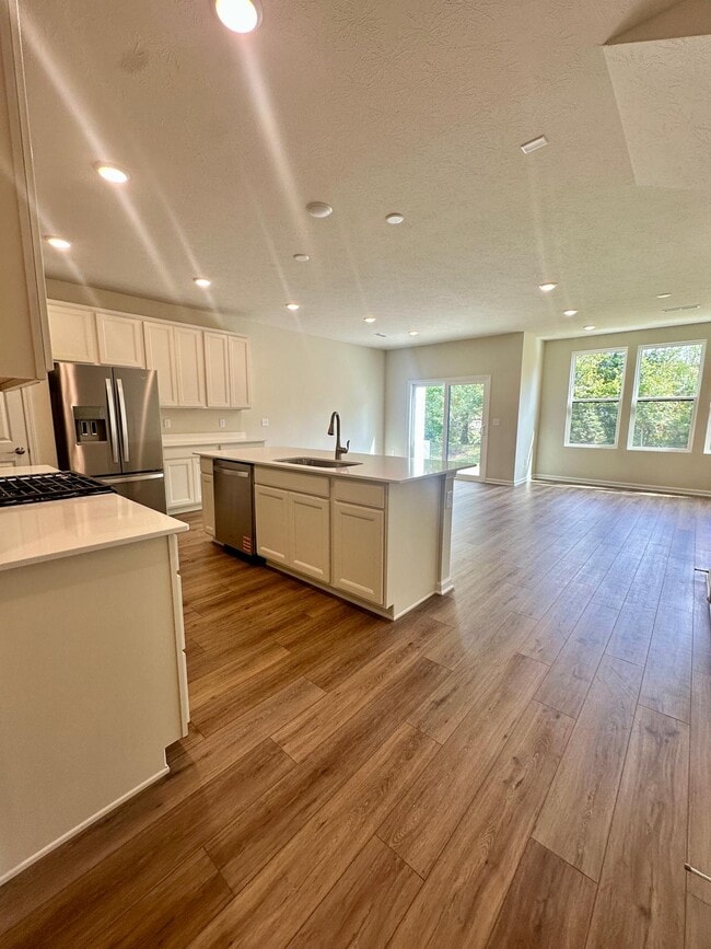 Building Photo - 3293 Haflinger Dr