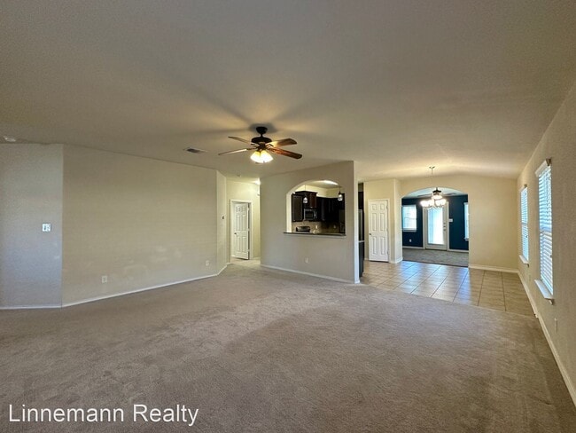 Building Photo - 3 br, 2 bath House - 6401 Clear Brook