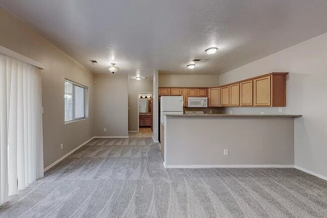 Building Photo - 615 Benicia Ln