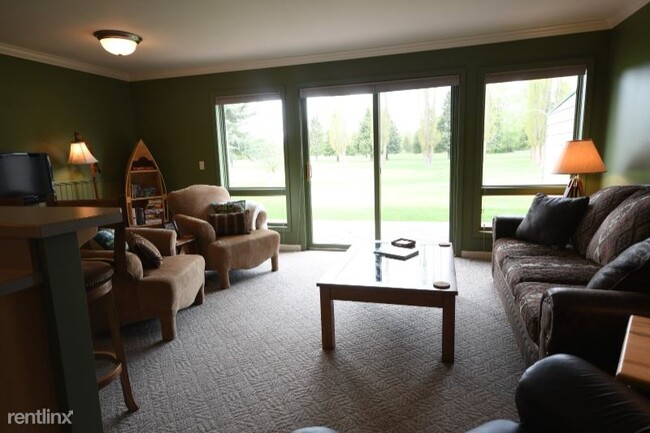 Building Photo - 2 br, 2.5 bath Condo - 636 Riverbend Dr.