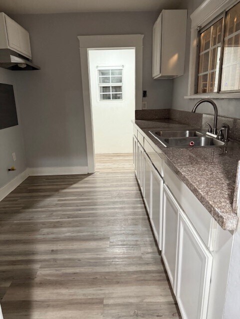 Foto del edificio - 636 W 75th St