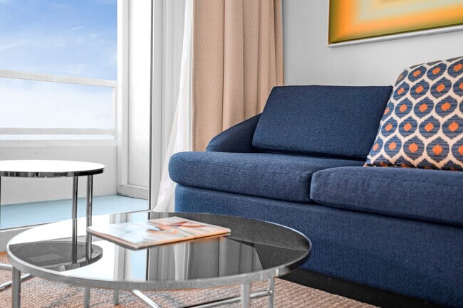 Foto del edificio - 4401 Collins Ave