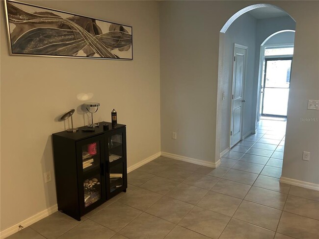 Building Photo - 3350 Pleasant Willow Ct