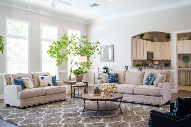 Interior Photo - Greenhaven Trace