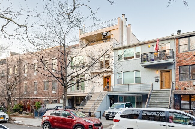 Foto del edificio - 223 Union St