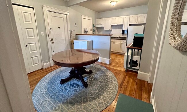 Photo - 35 Orkney Rd Apartments