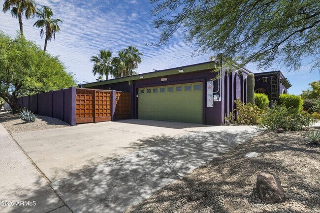 Building Photo - 4002 E Alan Ln