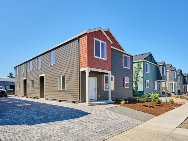 Building Photo - 188 28th Ave SE