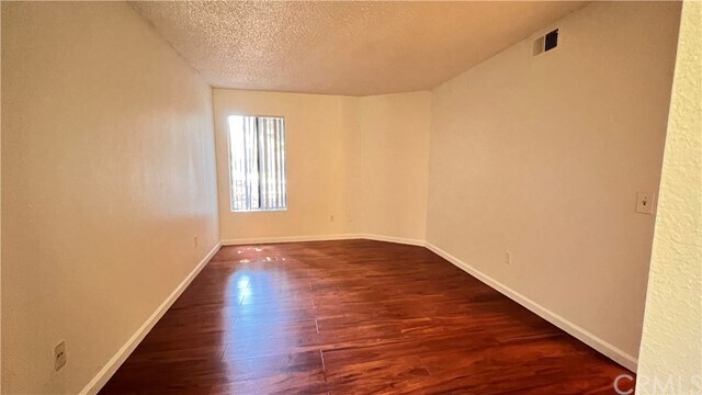 Foto del edificio - 9020 Newport Ave