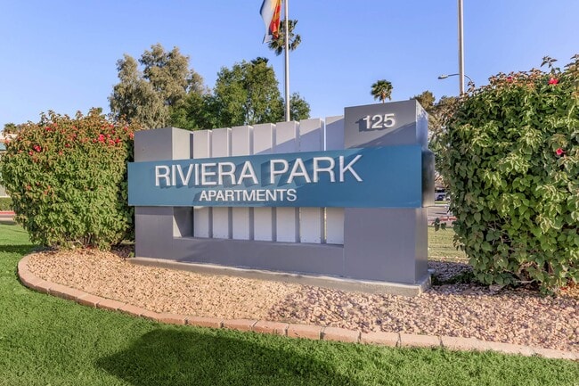 Foto del edificio - Riviera Park Apartments