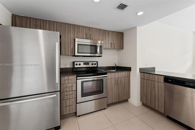 Foto del edificio - 910 West Ave