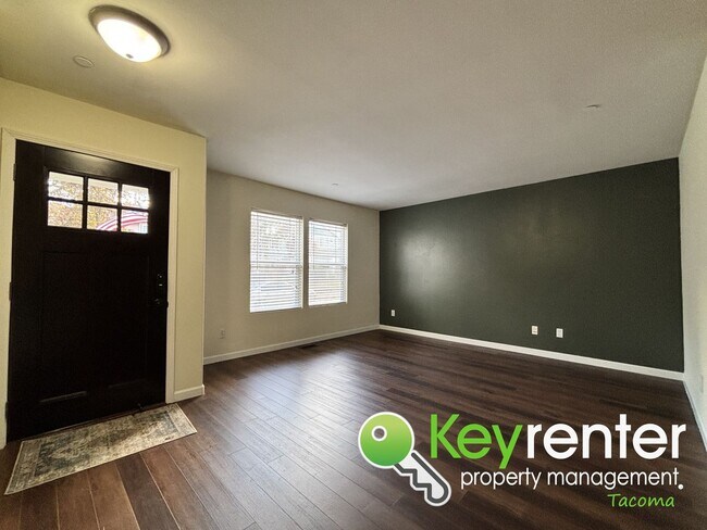 Foto del edificio - Spacious 4-Bedroom, 2.5 Bath Dupont Rental...