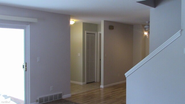 Foto del edificio - 17472 Dunewood Ct