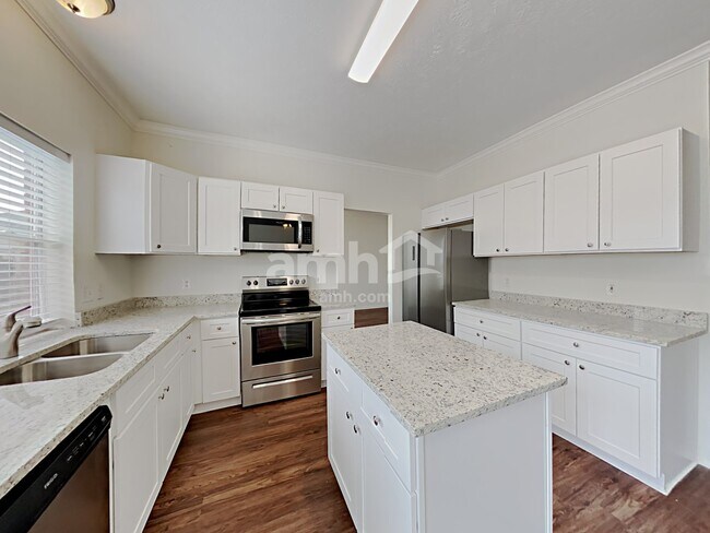 Building Photo - 14614 Twisted Pecan Ct