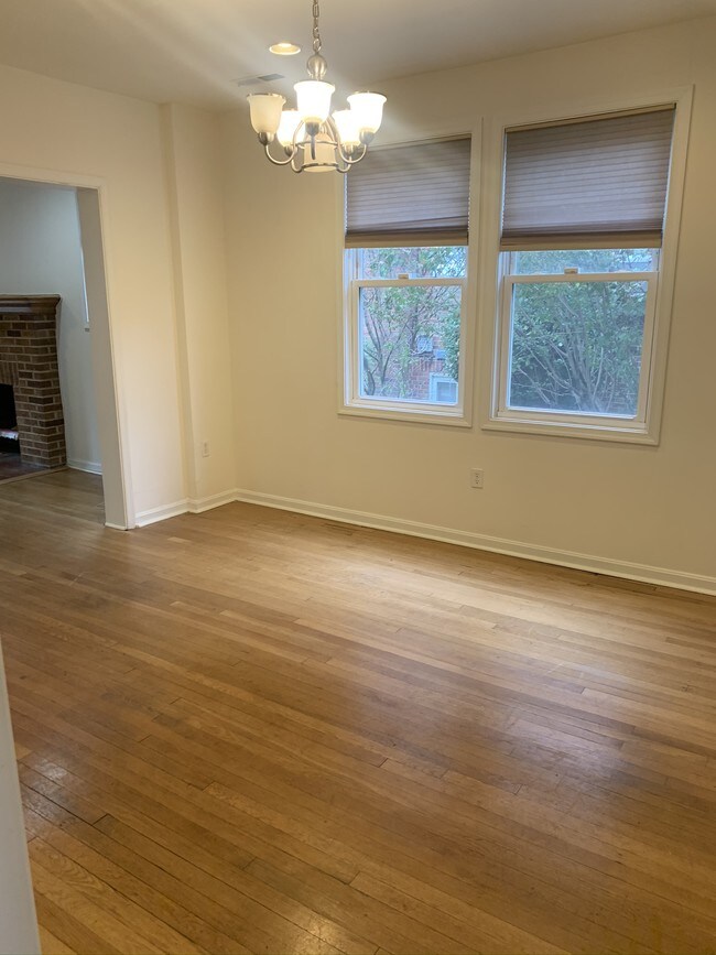 Foto del edificio - 1324 Allison St NE