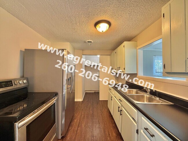Foto del edificio - 2627 Belle Vista Blvd