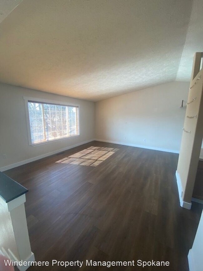 Building Photo - 3 br, 2 bath House - 3417 E 36th Ave